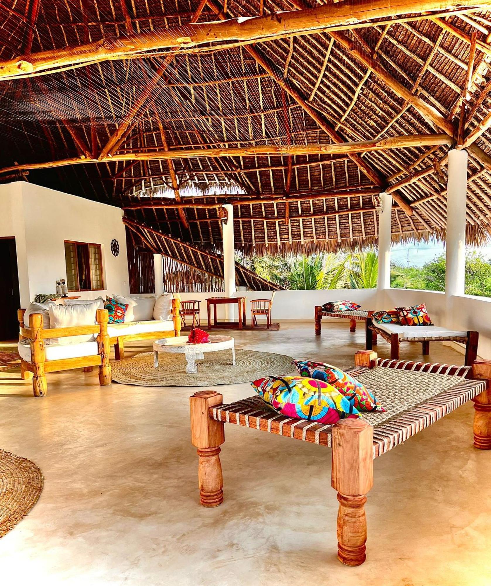 Shira House Bed & Breakfast Watamu Luaran gambar