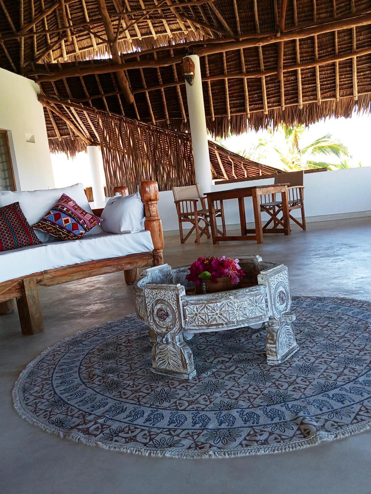 Shira House Bed & Breakfast Watamu Luaran gambar