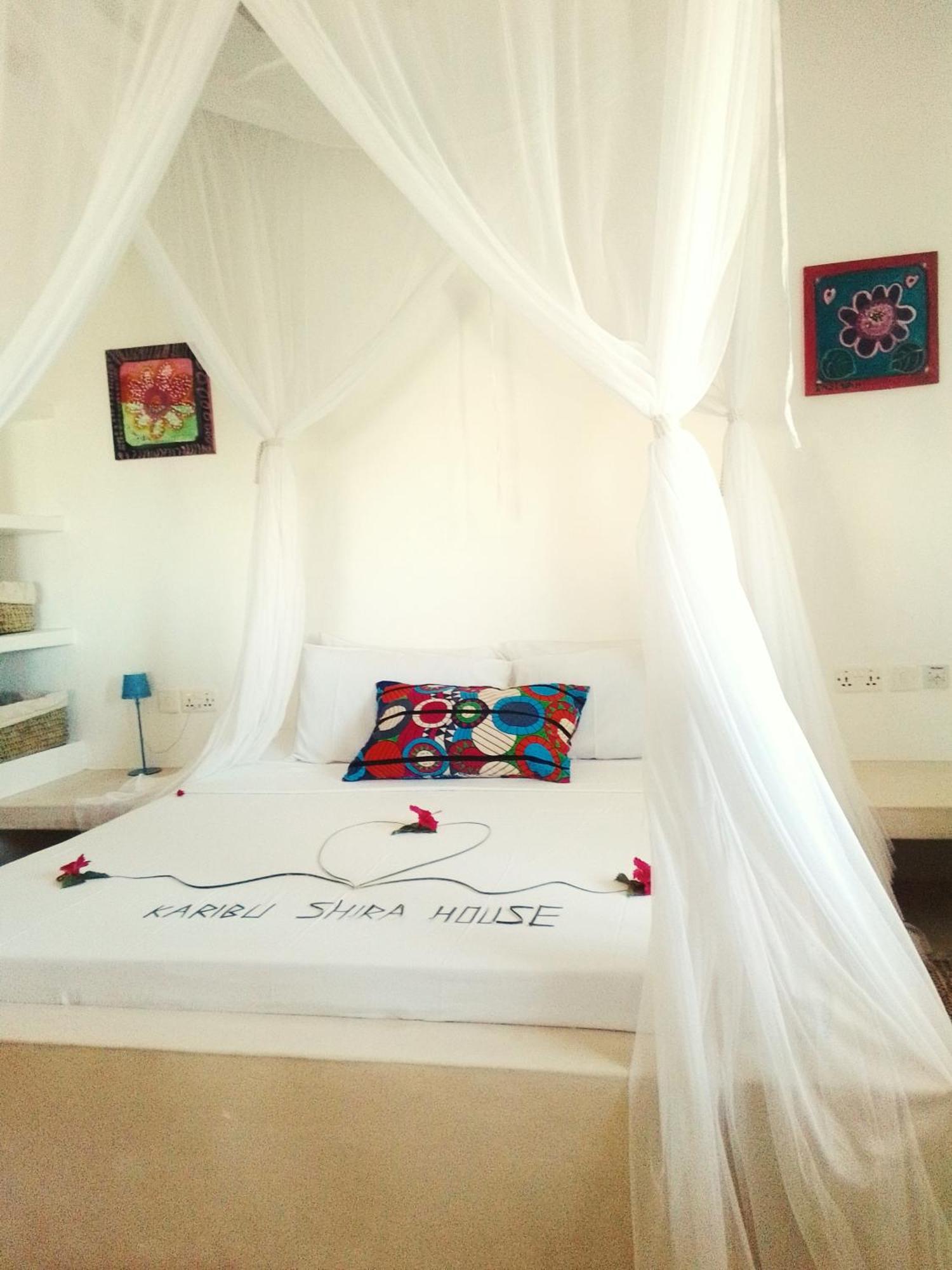 Shira House Bed & Breakfast Watamu Luaran gambar